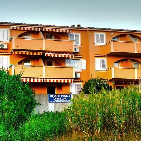 Apartmani Zeljko Метайна Экстерьер фото