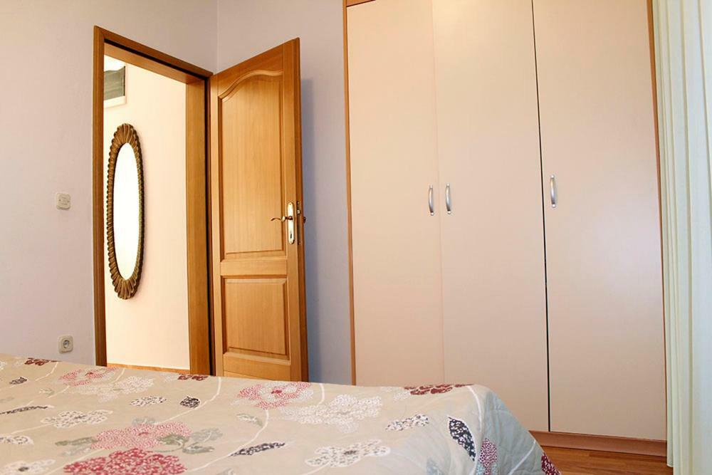 Apartmani Zeljko Метайна Экстерьер фото